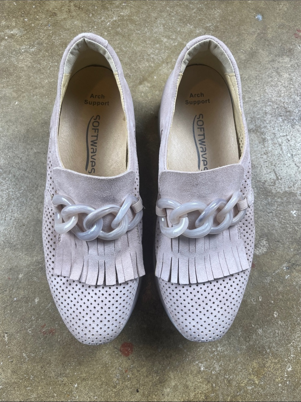 SoftWaves Women's Blush Pink Suede Cadie Platform Loafer Sneakers 
Size: 39